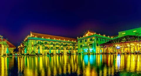 Sokha Siem Reap Resort & Convention Center, Pool