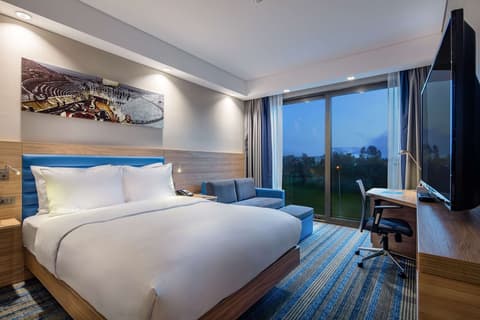 Hampton by Hilton Izmir Aliaga, Room