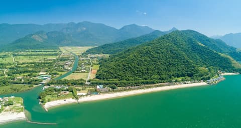 Portobello Resort & Safári, Front of property