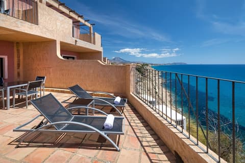 Occidental Pueblo Acantilado, Room