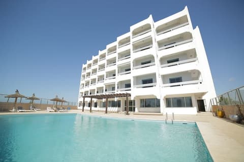 Hotel Suisse, Outdoor pool