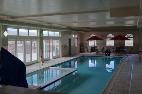 Holiday Inn Express & Suites Gunnison by IHG, Indoor pool