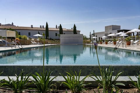 Hotel Hospes Palacio de Arenales & Spa, Pool