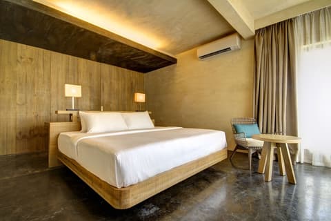 Amorita Resort Bohol, Room