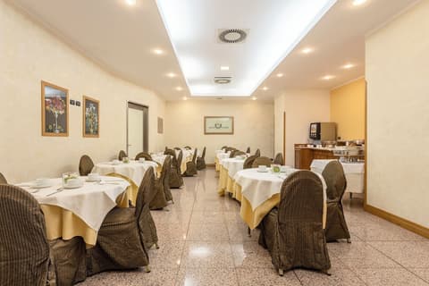 Crisol Europa, Breakfast buffet