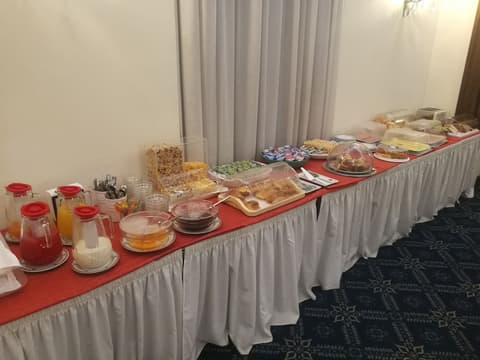 Hotel Villa delle Rose, Breakfast buffet