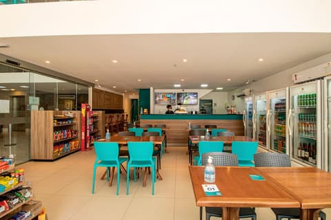 Acqua Inn, Restaurant