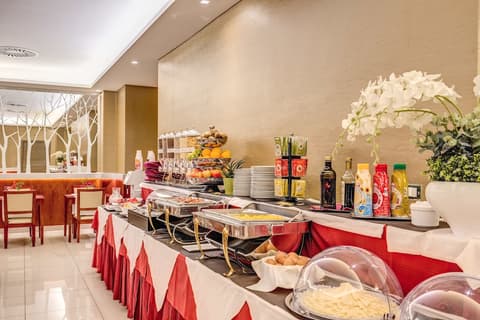 Augusta Lucilla Palace, Breakfast area