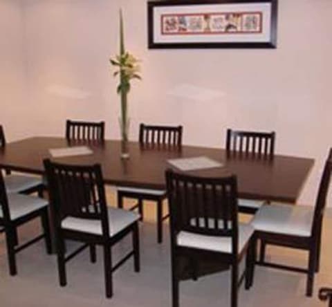 Cordon del Plata, Meeting facility