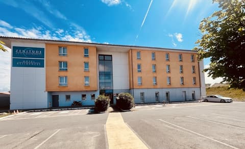 Comfort Aparthotel Carcassonne, Front of property