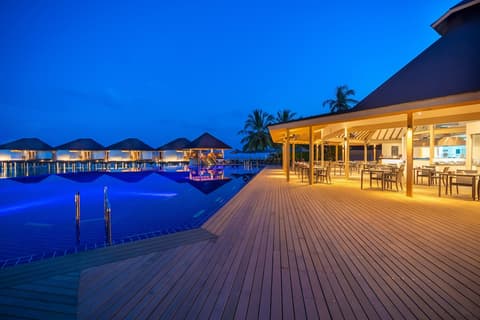 Ellaidhoo Maldives by Cinnamon, Pool