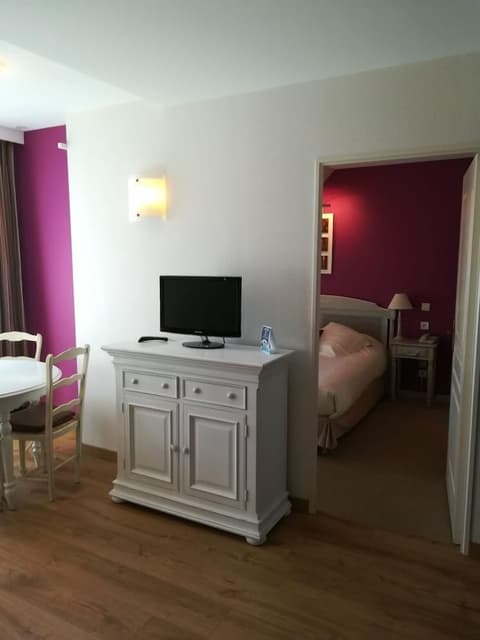 Tulip Inn Honfleur Residence, Room