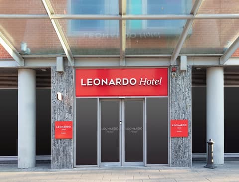 Leonardo Hotel Exeter, Property entrance