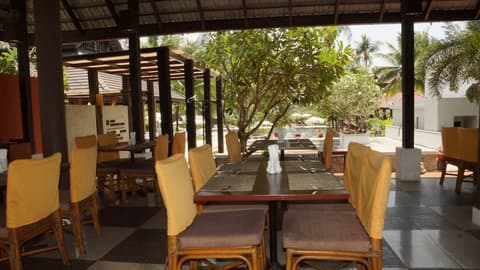 Palm Galleria Resort, Breakfast area