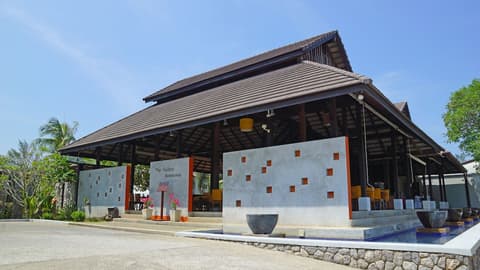 Palm Galleria Resort, Restaurant