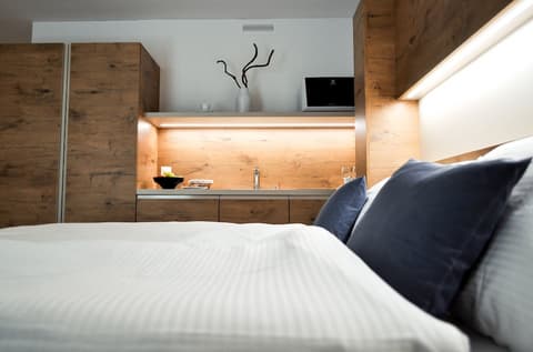 Trip Inn Jet Hotel Zürich Airport, Room