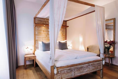 Eyja Guldsmeden Hotel, Room