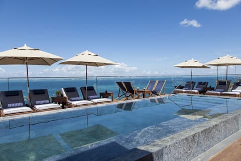Hotel Fasano Salvador, Rooftop pool