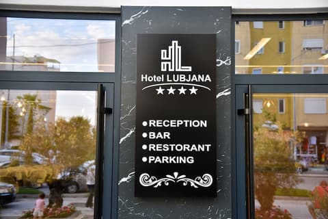 Dolanit Hotels Lubjana, Front of property