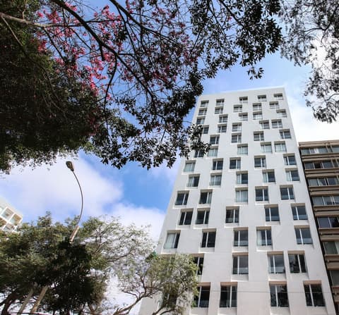 Dazzler by Wyndham Lima San Isidro, Front of property