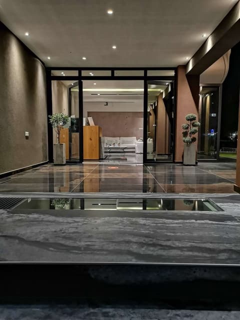 Thetis Boutique Apartments, Reception
