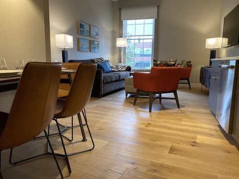 The Docent’s Collection – Thompson Block, Room