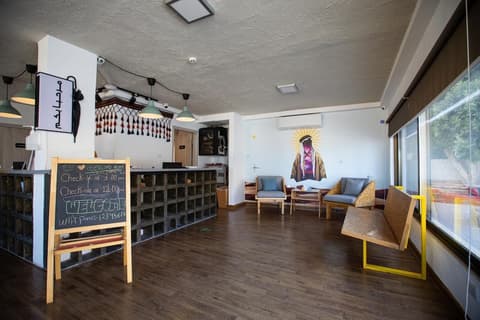 Nomads Hotel Petra, Lobby