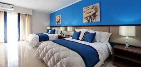 Port View Guest House, Room