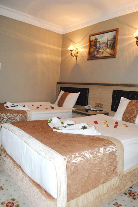 Marmaray Hotel, Room