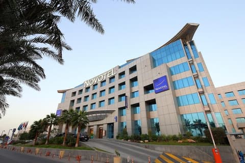 Novotel Dammam Business Park, Garden