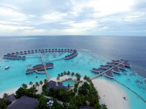 Machchafushi Island Resort & Spa Maldives, The Centara Collection, Room