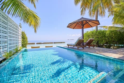 Machchafushi Island Resort & Spa Maldives, The Centara Collection, Room