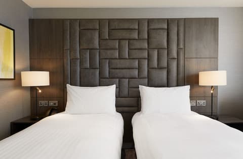 voco Edinburgh-Haymarket by IHG, Room