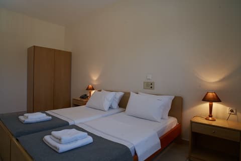 Veronica Hotel, Room