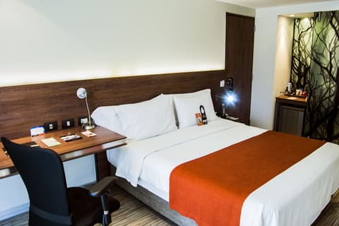 Bogotá 100 Design Hotel By Sarasti, Room