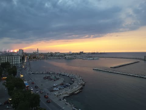 JR Hotels Bari Grande Albergo delle Nazioni, View from property