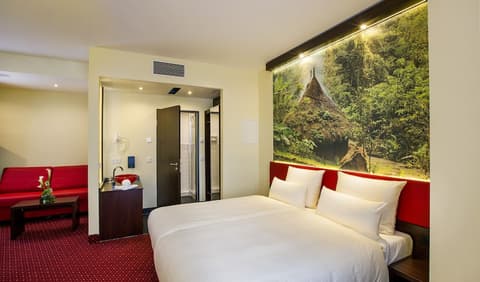 Best Western Plus Plaza Berlin Kurfuerstendamm, Room