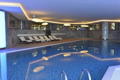 Wyndham Grand Istanbul Europe, Pool