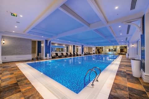 Elite World Istanbul Florya, Indoor pool