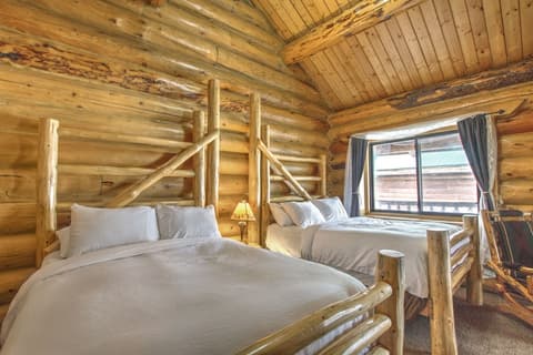 The Hibernation Station, Room