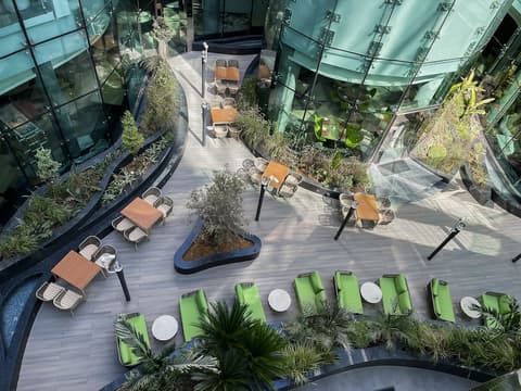 Al Khoory Sky Garden Hotel, Exterior
