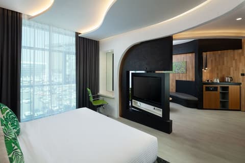 Al Khoory Sky Garden Hotel, Room