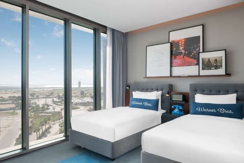 The WB Abu Dhabi, Curio Collection by Hilton, Room