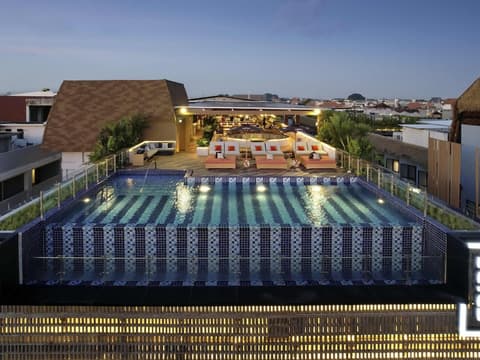 Tribe Bali Kuta Beach, Restaurant