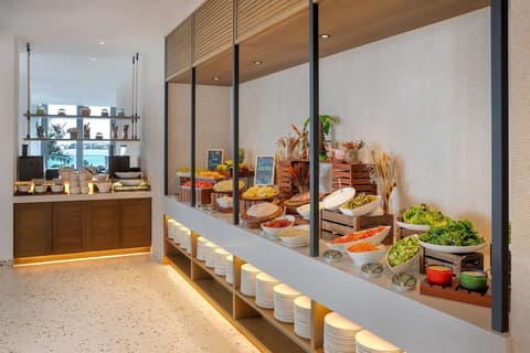 Radisson Beach Resort Palm Jumeirah, Breakfast area