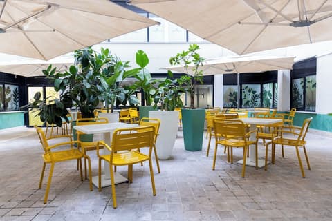 The Caesar Roma, Restaurant