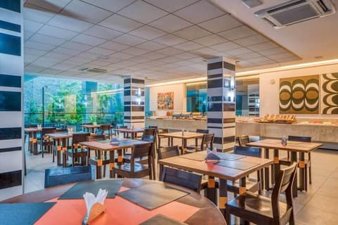 Acqua Prime, Restaurant