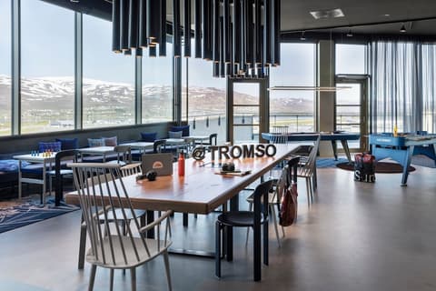 Moxy Tromso, Lobby