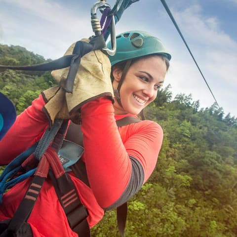 Costa Rica: Volcanoes, Cloud Forests & Zip-Lines
