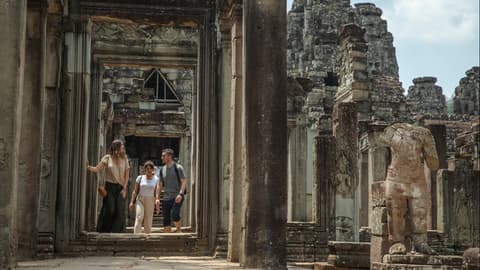 Southeast Asia: Northern Hilltribe Trekking & Beach Vibes